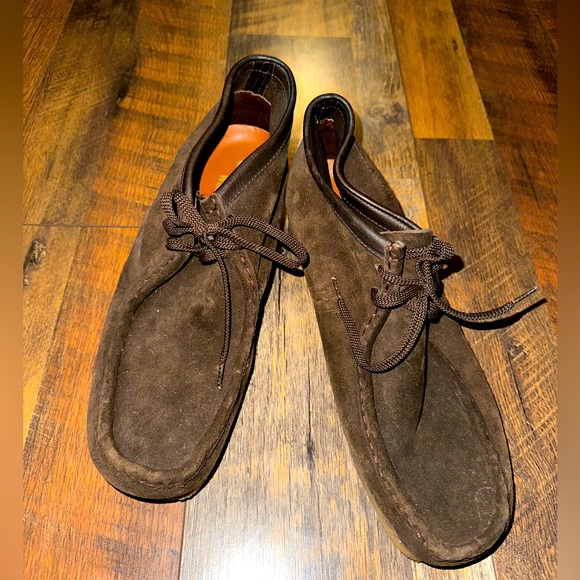 Other - Clarks Wallabees Leather men’s shoe 10.5